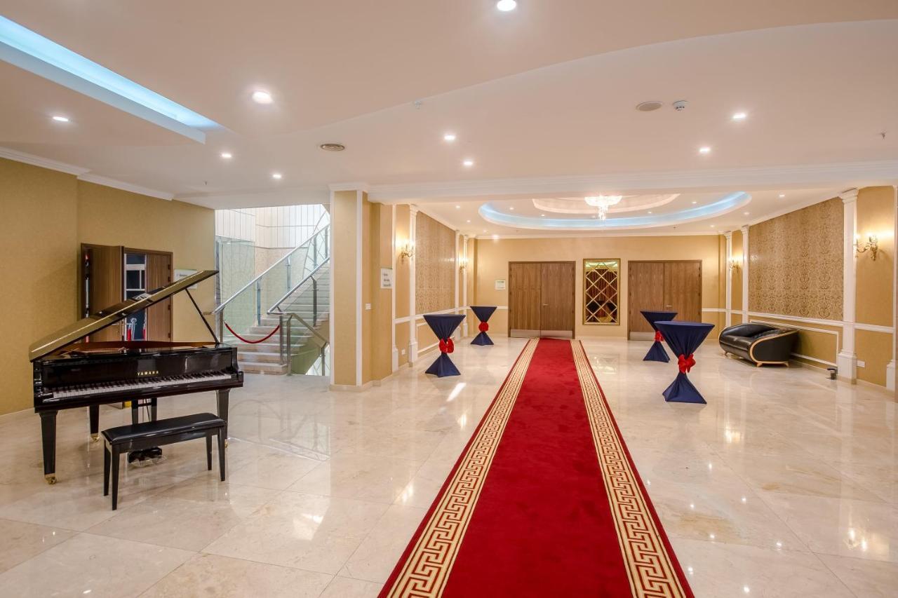 Holiday Inn Ulaanbaatar By Ihg Exteriör bild