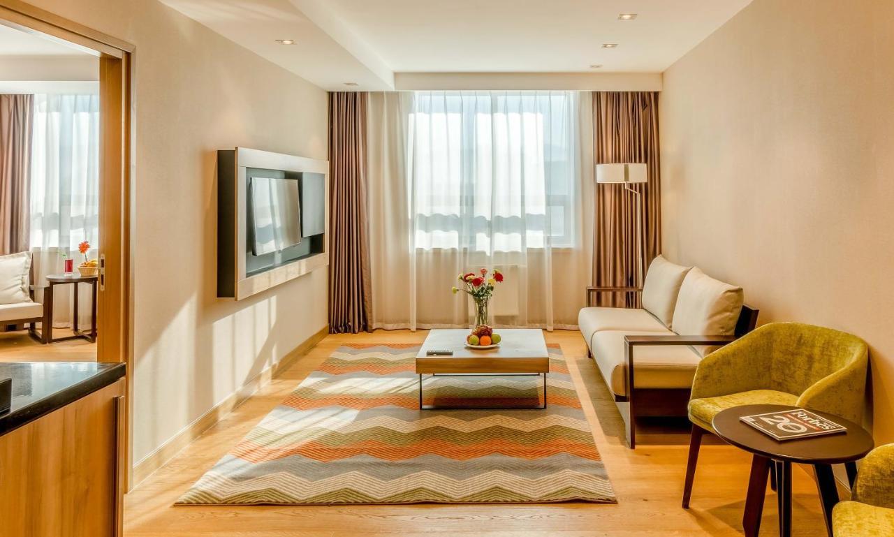 Holiday Inn Ulaanbaatar By Ihg Exteriör bild